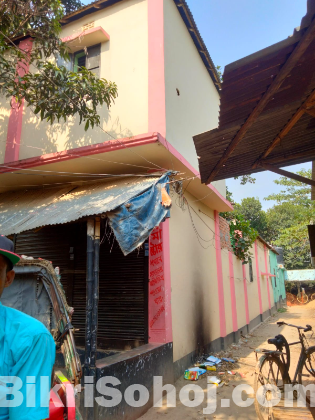 টিনসেট বাড়ি